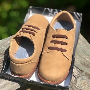 Boys Max + Jake dress shoes-Size 10